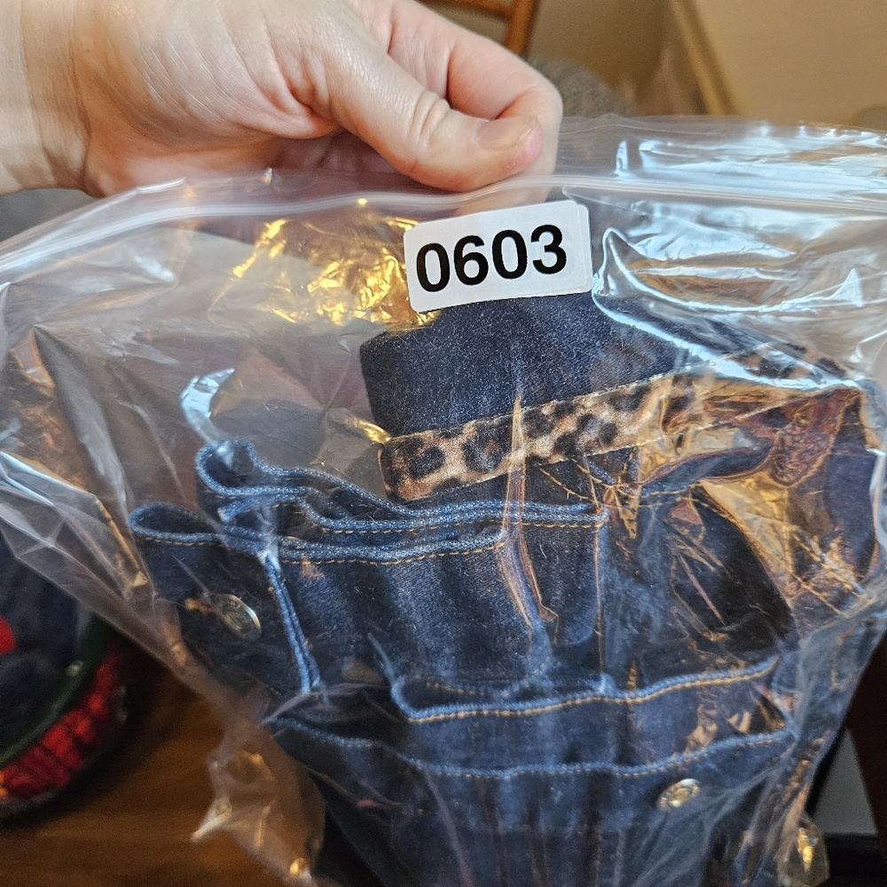 VTG Jean Jacket Cheetah - Picture 5 of 5